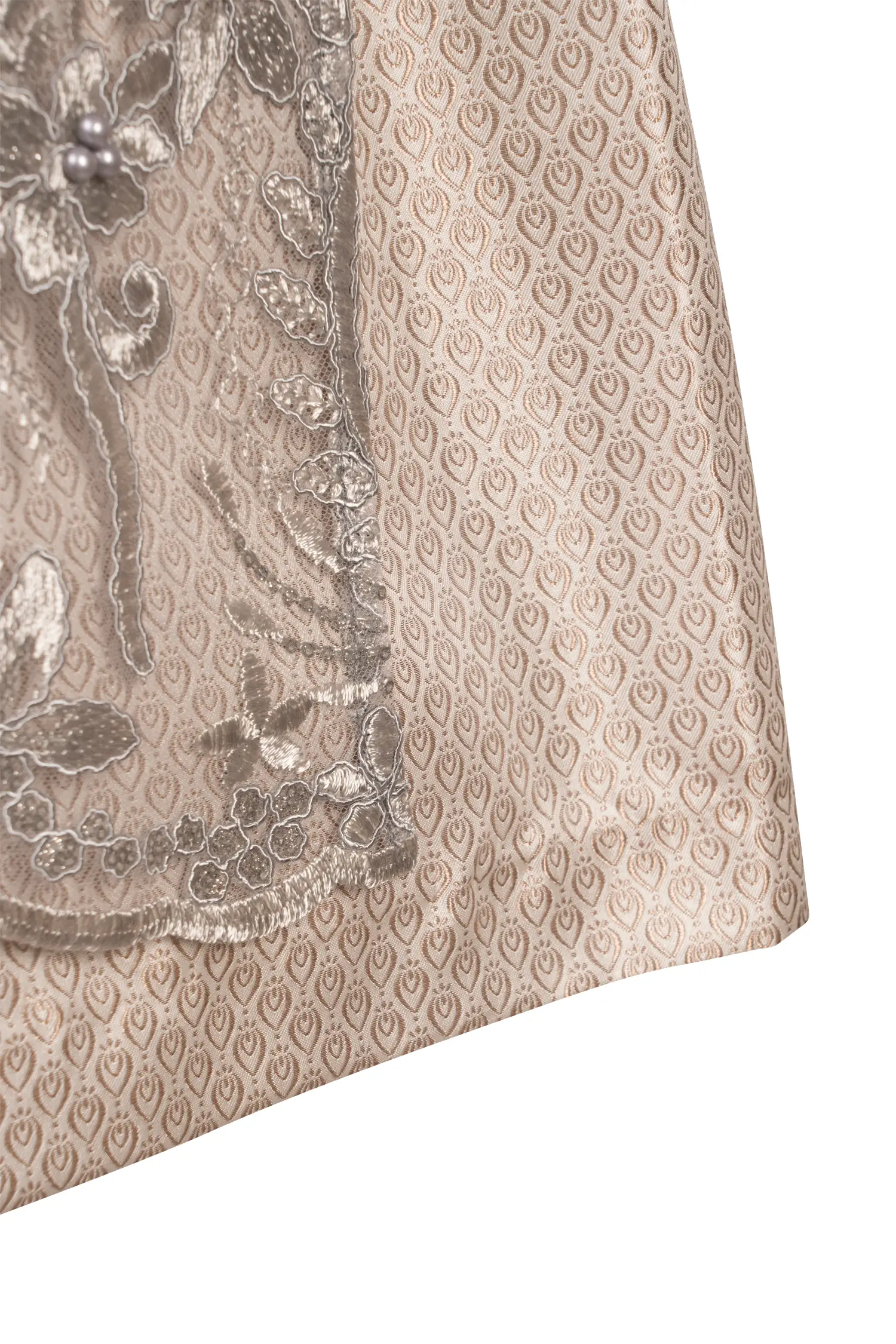 Krüger Dirndl Karlotta in Beige und Glitzerschürze Detail Rock