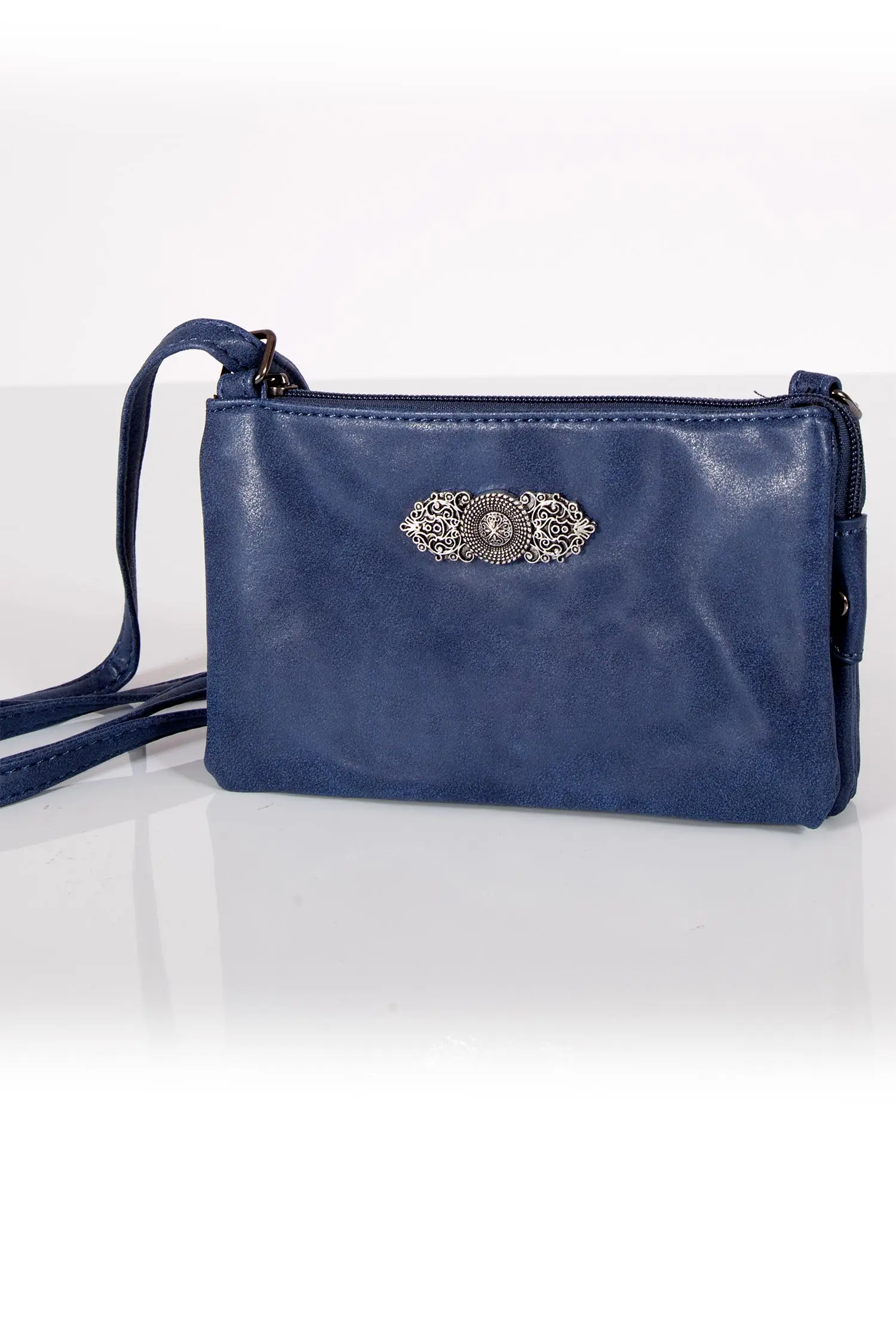 Kleine Trachtentasche in dunkelblau zum umhängen 