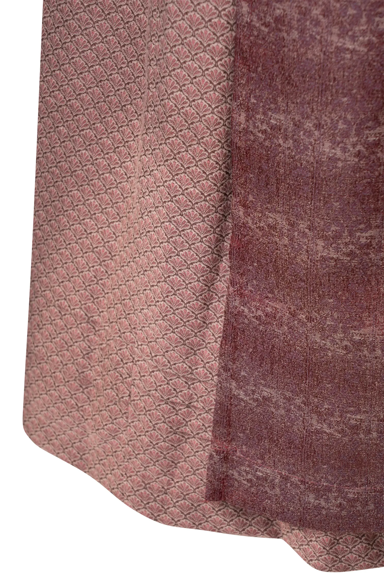 Dirndl Sophie in berry mit V-Ausschnitt - Detail Rock
