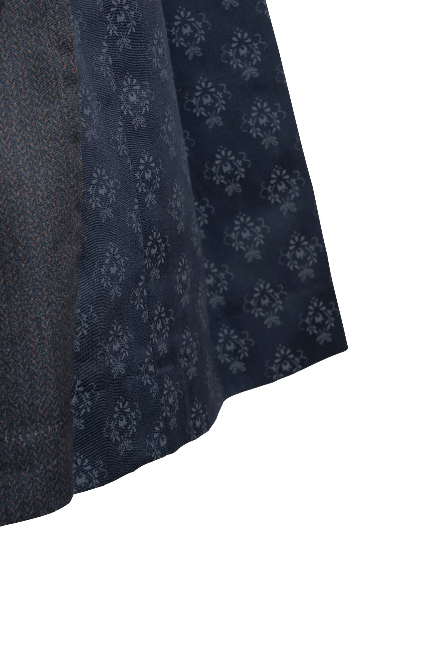 Dirndl Karin in Blau Detail Rock