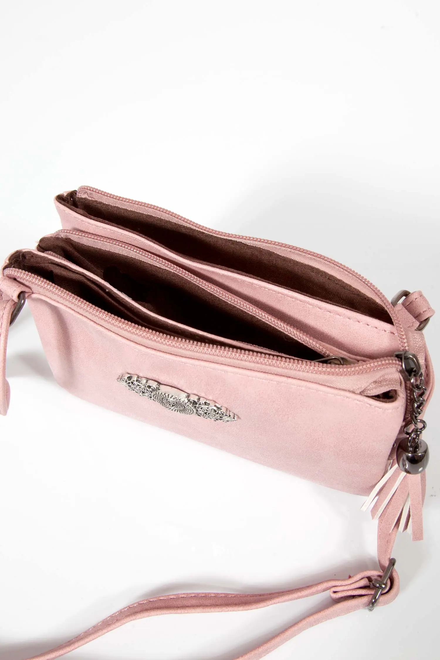 Trachtentasche klein in rosa Kleine Trachtentasche in rosa zum umhängen innen