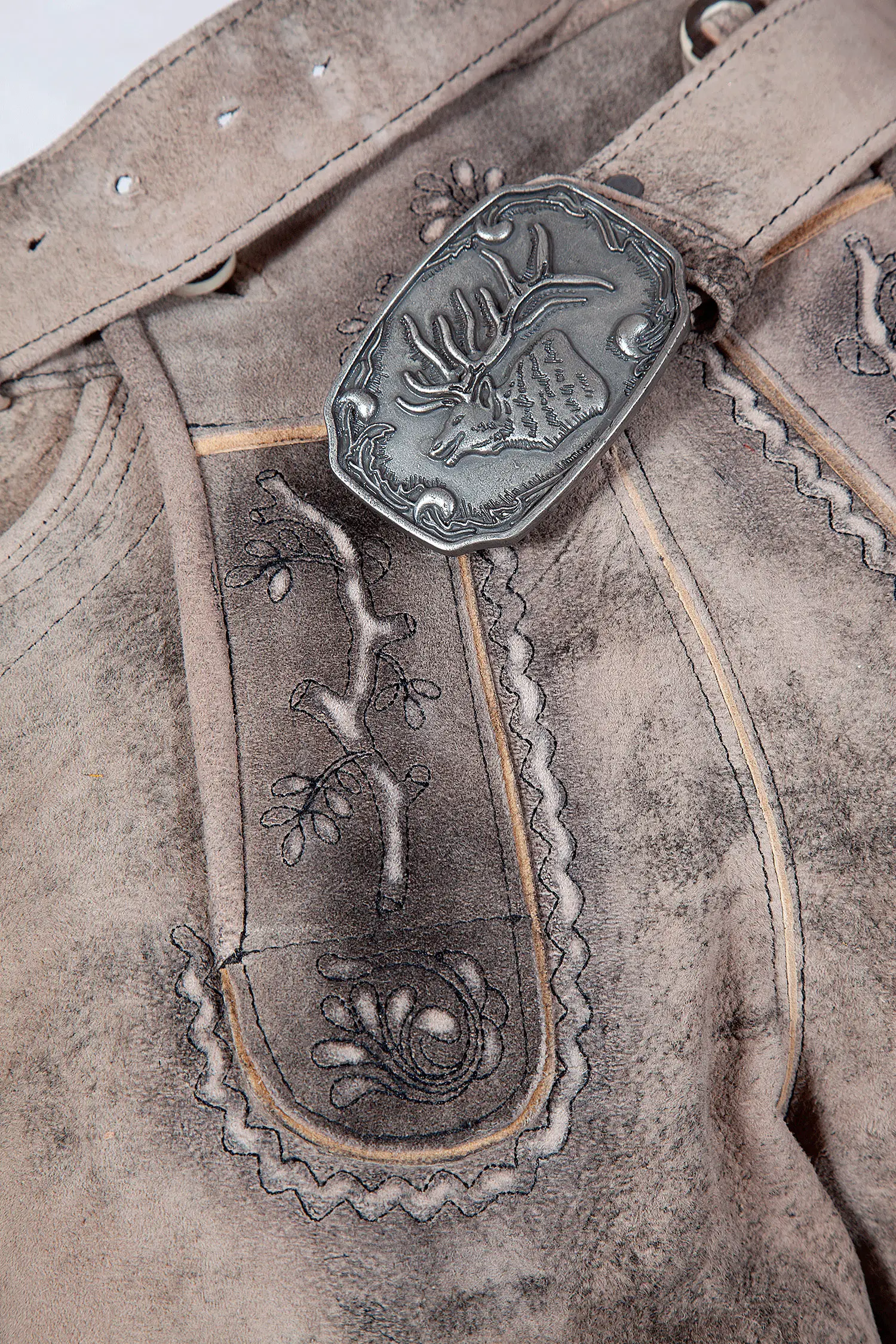 Rustikale Lederhose in hellgrau und sand - Detail Schließe